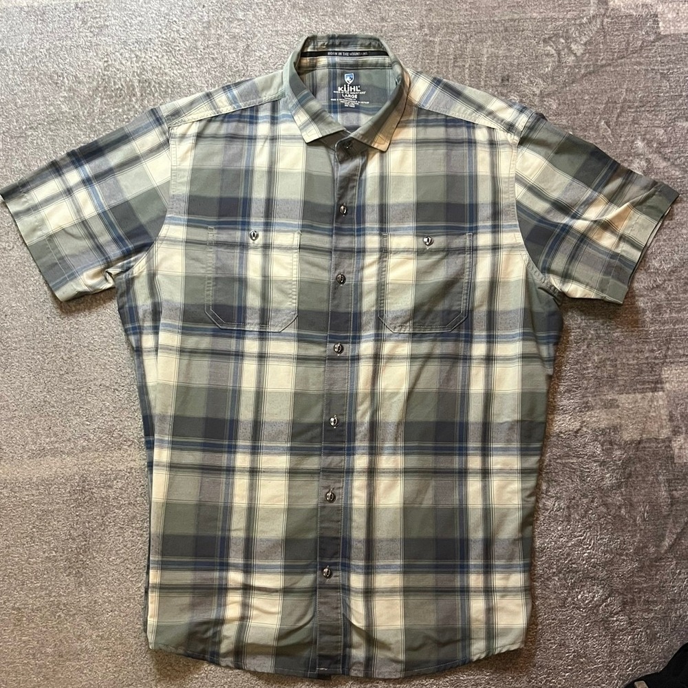 Kuhl Mens Large Green Blue Plaid Short Sleeve Button Down Shirt Tapered Fit